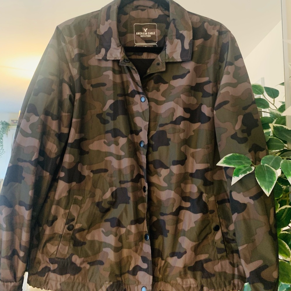 Camo print windbreaker